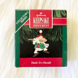 HALLMARK Keepsake Christmas Ornament “Hark! It’s Herald”